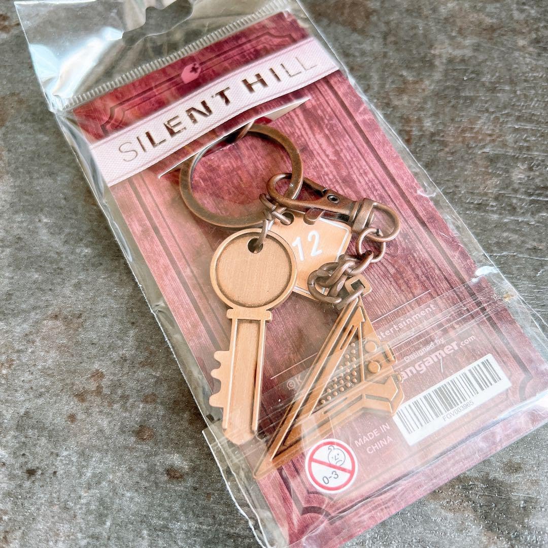 Amazon.co.jp: サイレントヒル SILENT HILL レイクビューホテル